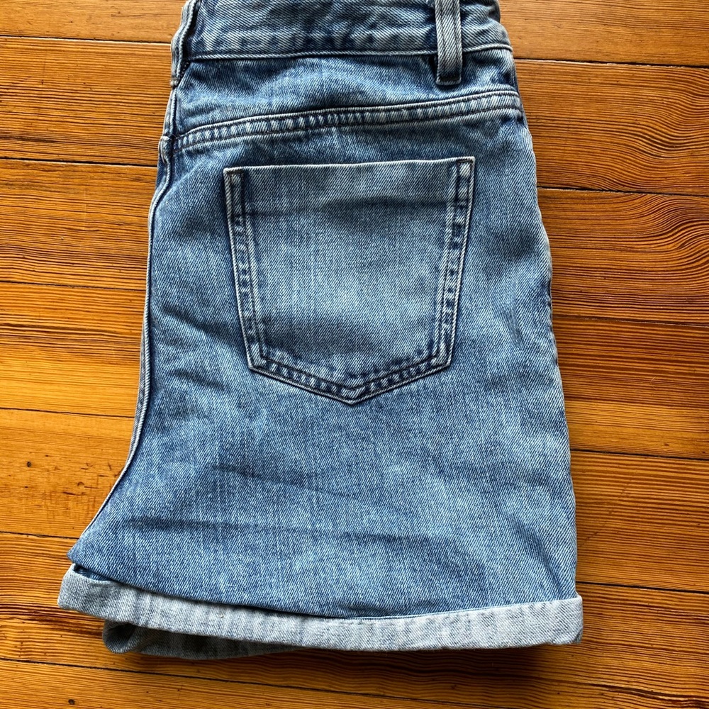 ASOS denim mom shorts - Picture 3 of 3